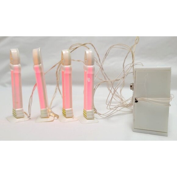 Vintage Dept 56 Brite Lites LIGHTED VILLAGE ACCESSORY Set of 4 Candles #52674 - Picture 4 of 12